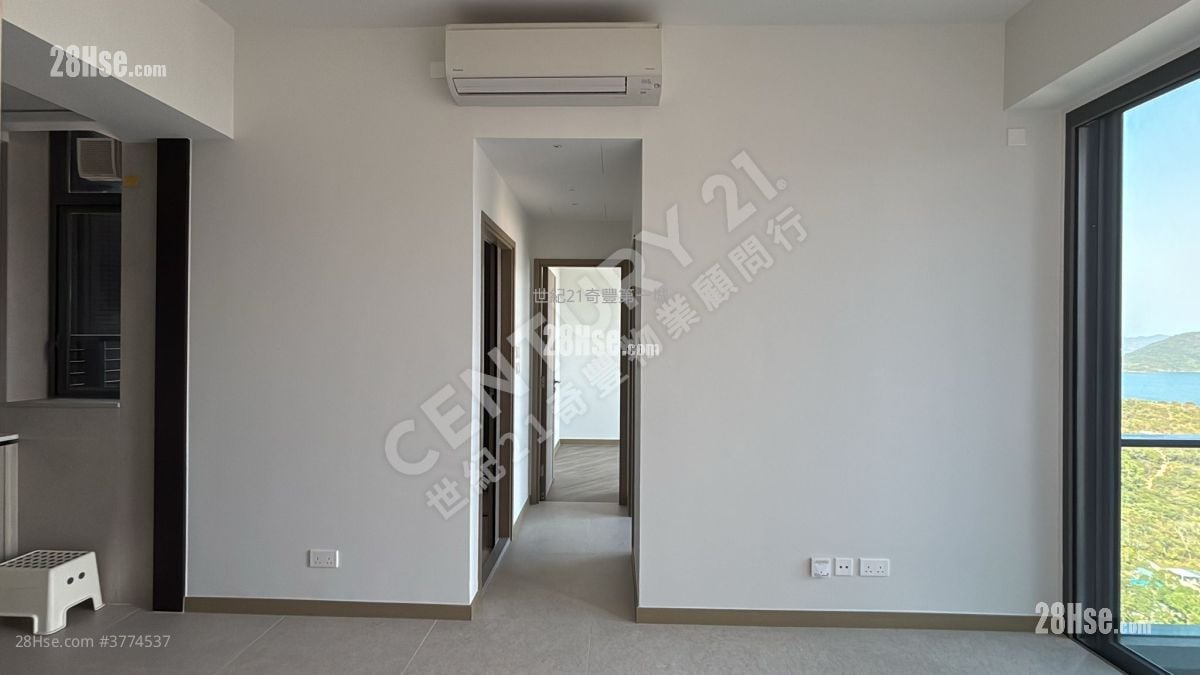 Sierra Sea 售盘 3 房 , 1 浴室 531 平方尺