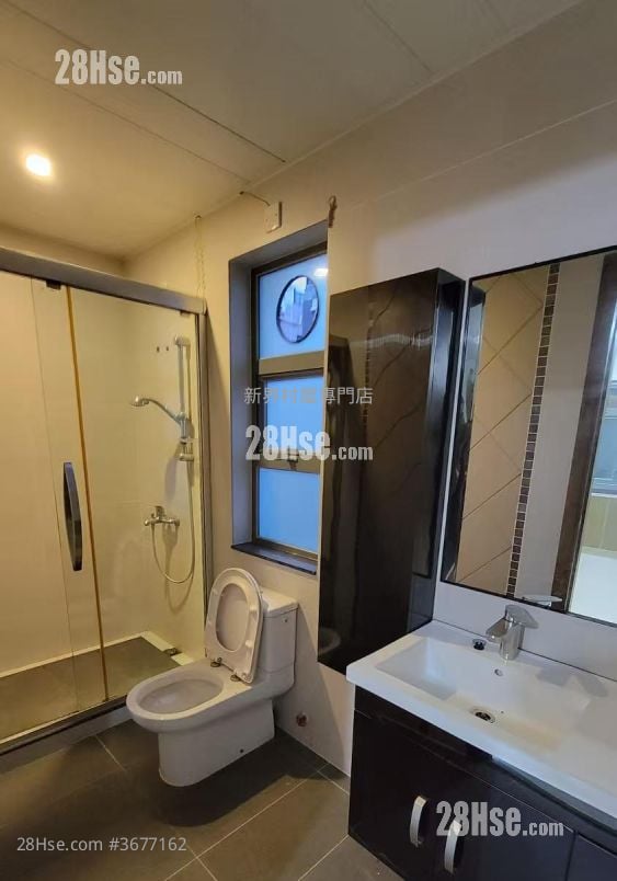 Village Sell 5+ Bedrooms , 5+ Bathrooms 2,100 ft²