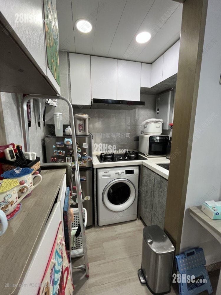 东湾阁 售盘 2 房 335 平方尺