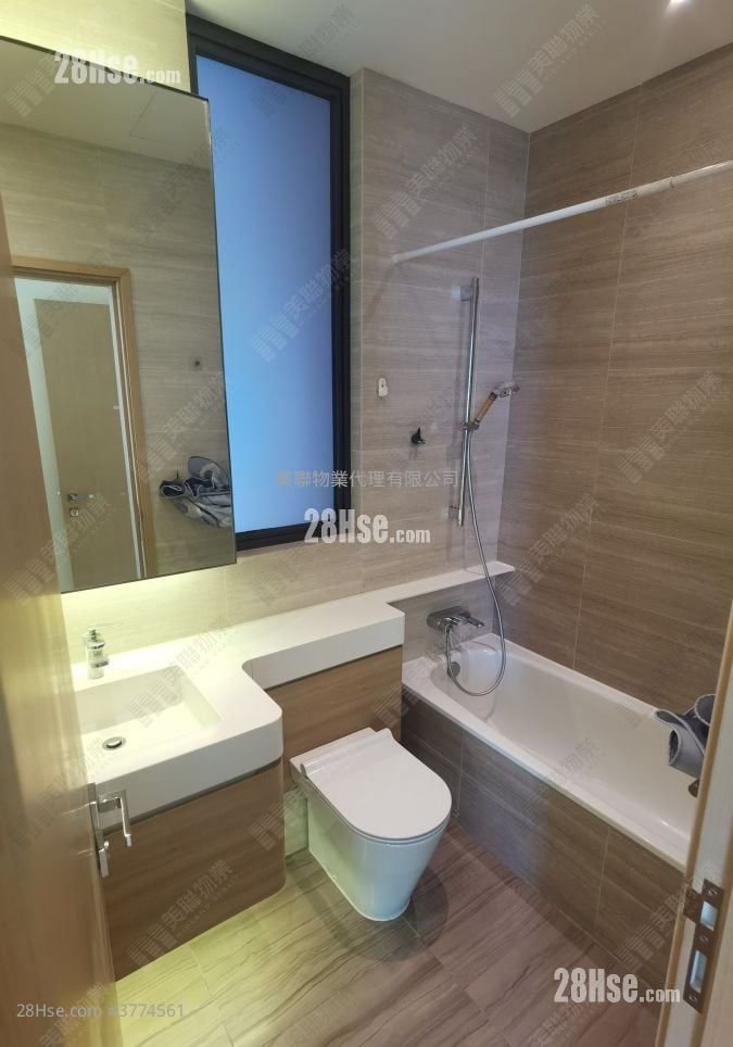 玖珑山 售盘 3 房 1,011 平方尺