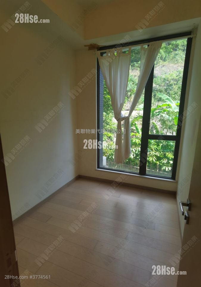 玖珑山 售盘 3 房 1,011 平方尺