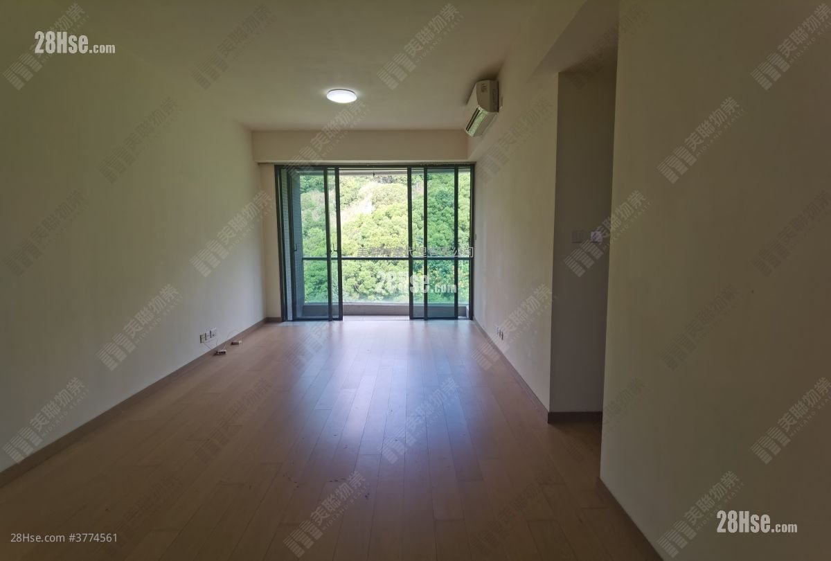 玖珑山 售盘 3 房 1,011 平方尺