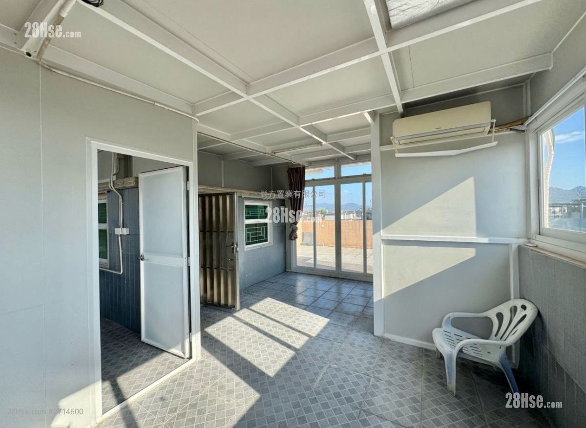 Village Sell 3 Bedrooms , 1 Bathroom 700 ft²