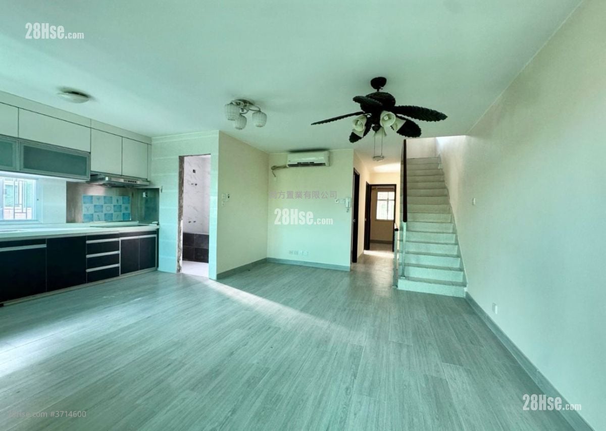 Village Sell 3 Bedrooms , 1 Bathroom 700 ft²