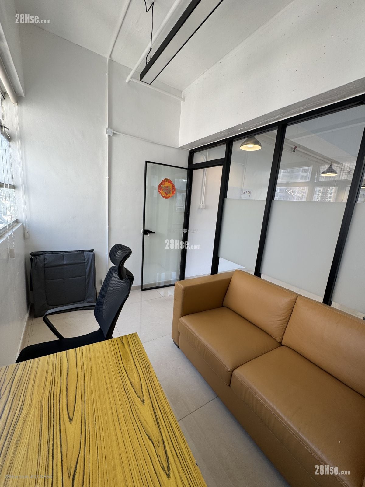 Shui Sum Industrial Building Rental