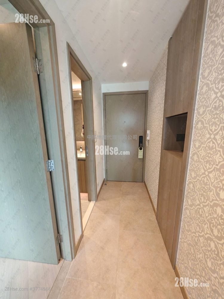 Wetland Seasons Bay Sell 2 Bedrooms 438 ft²