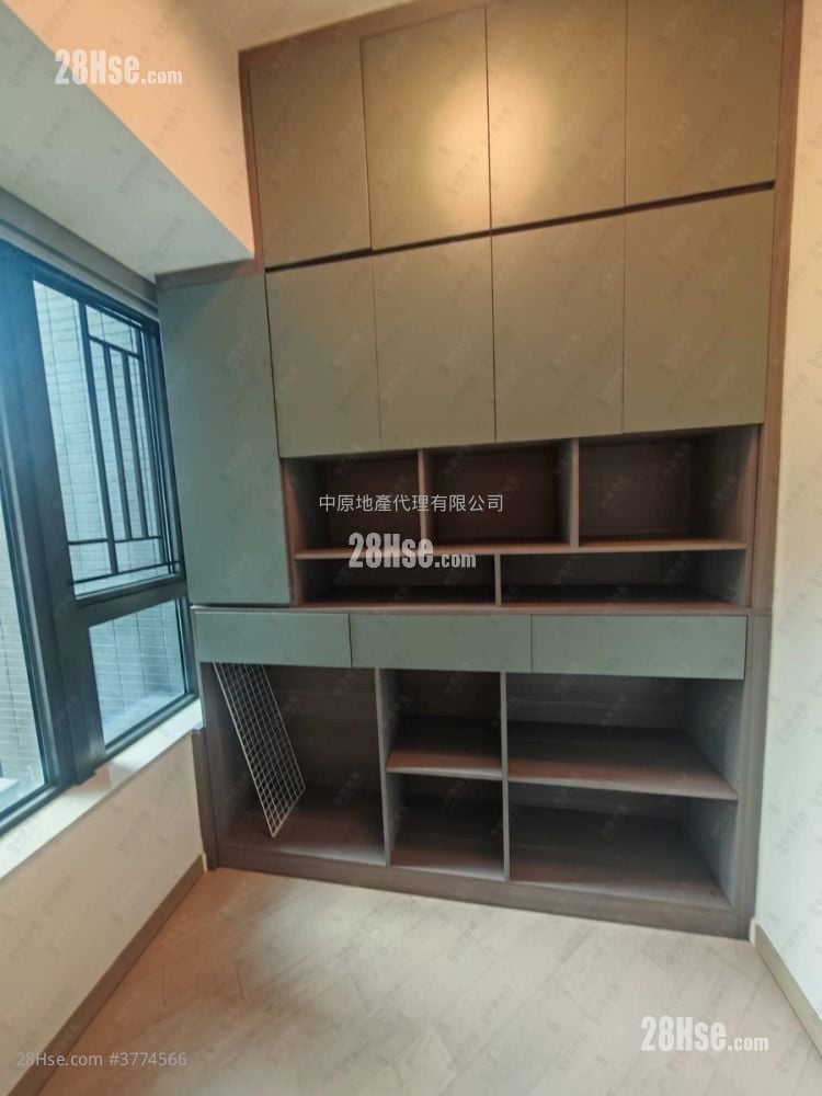 Wetland Seasons Bay Sell 2 Bedrooms 438 ft²