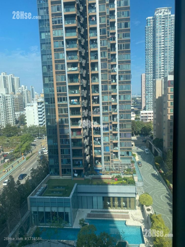 Residence 88 Sell 3 Bedrooms , 2 Bathrooms 663 ft²