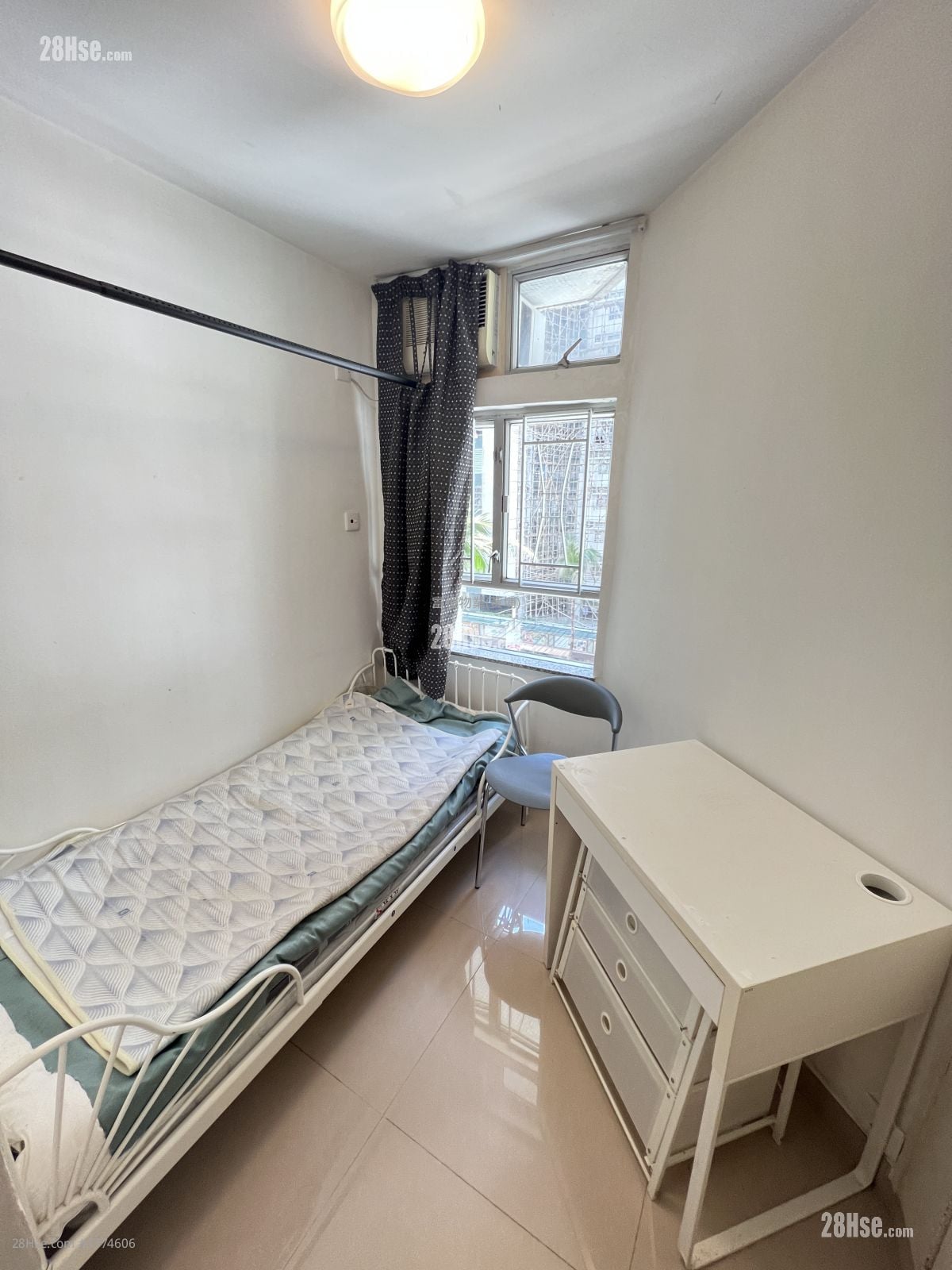 Whampoa Garden Rental 2 Bedrooms , 1 Bathroom 470 ft²