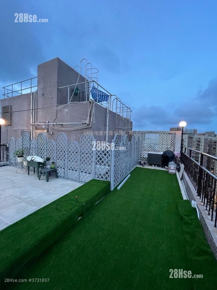 Coral Court Sell 2 Bedrooms , 2 Bathrooms 877 ft²