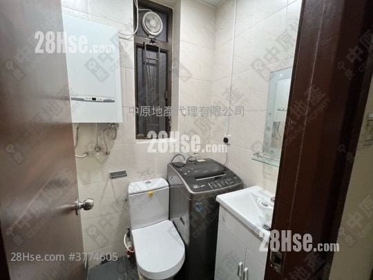 Mayfair Gardens Sell 2 Bedrooms , 1 Bathroom 329 ft²