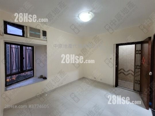 Mayfair Gardens Sell 2 Bedrooms , 1 Bathroom 329 ft²