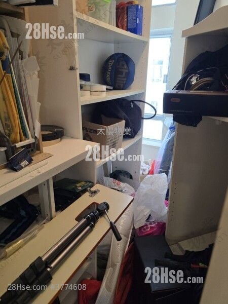 Whampoa Garden Sell 4 Bedrooms 761 ft²