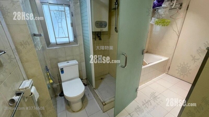 Whampoa Garden Sell 4 Bedrooms 761 ft²