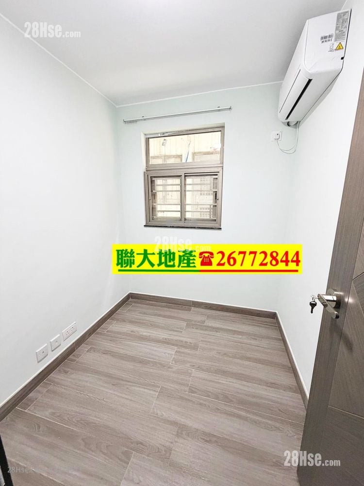 Village Rental 3 Bedrooms , 1 Bathroom 630 ft²