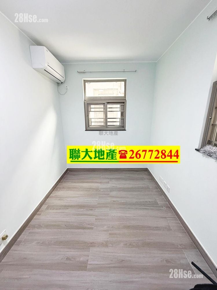 Village Rental 3 Bedrooms , 1 Bathroom 630 ft²