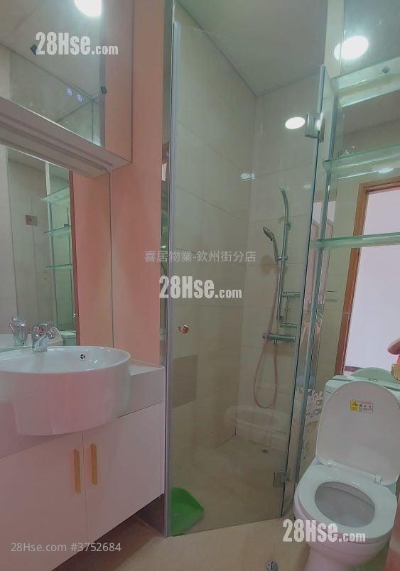 One New York 售盘 1 房 , 1 浴室 240 平方尺