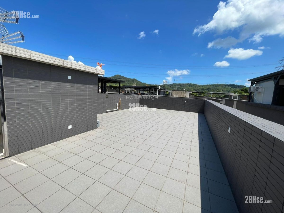 Village Sell 3 Bedrooms , 1 Bathroom 700 ft²