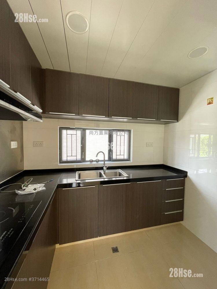 Village Sell 3 Bedrooms , 1 Bathroom 700 ft²