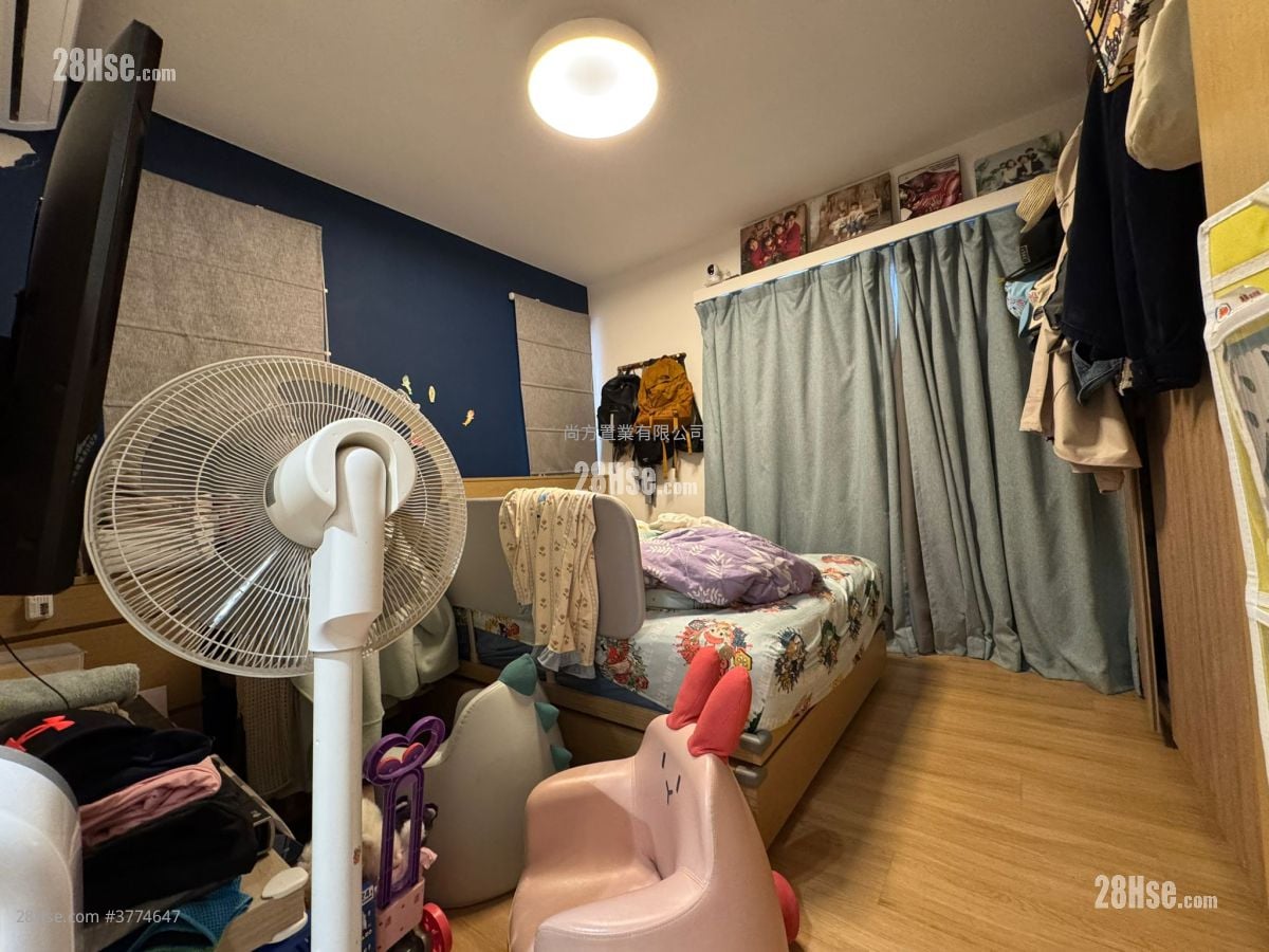 Village Sell 3 Bedrooms , 1 Bathroom 700 ft²