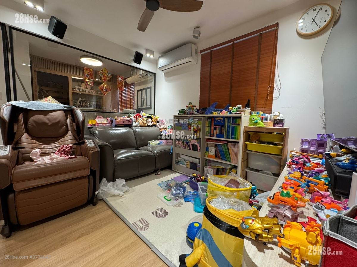 Village Sell 3 Bedrooms , 1 Bathroom 700 ft²