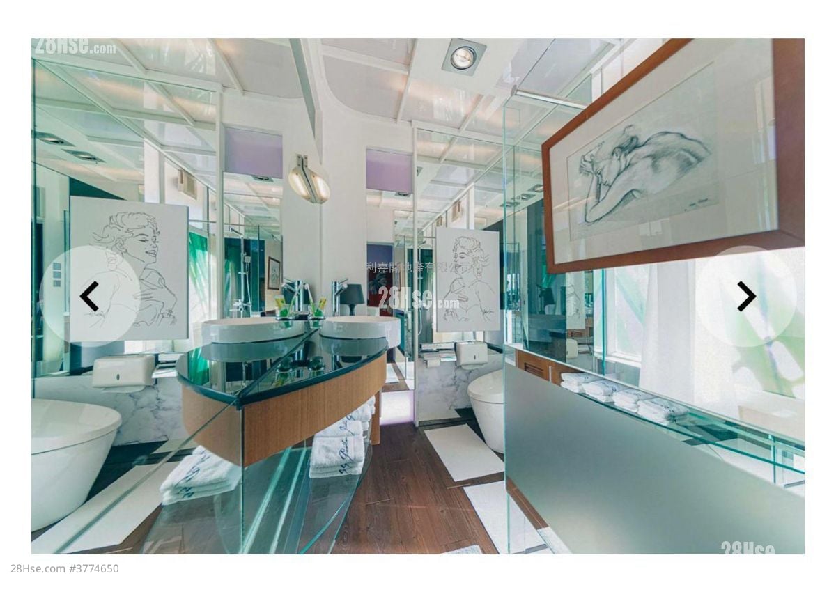 Miami Crescent Sell 2 Bedrooms , 3 Bathrooms 1,841 ft²