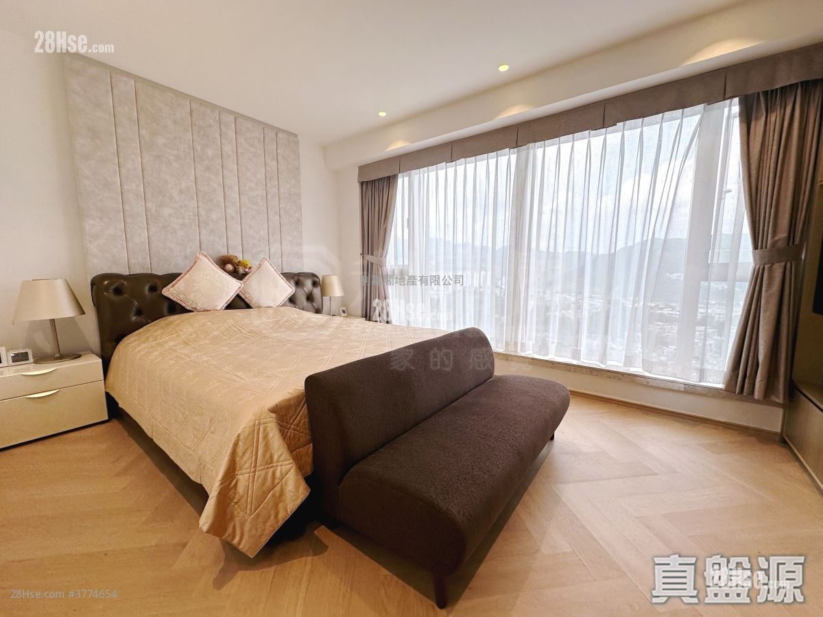 富豪山峯 售盘 4 房 , 2 浴室 2,107 平方尺