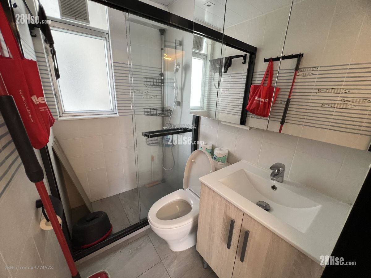 沙田第一城 售盘 2 房 451 平方尺