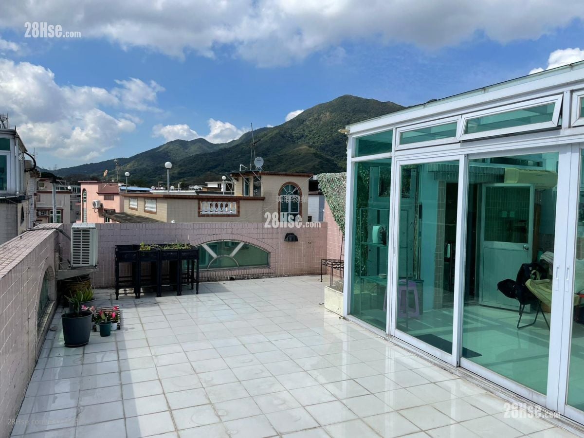 Tong Min Tsuen Sell 3 Bedrooms , 1 Bathroom 700 ft²