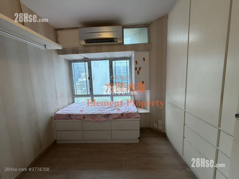 Laguna City Sell 3 Bedrooms , 2 Bathrooms 748 ft²