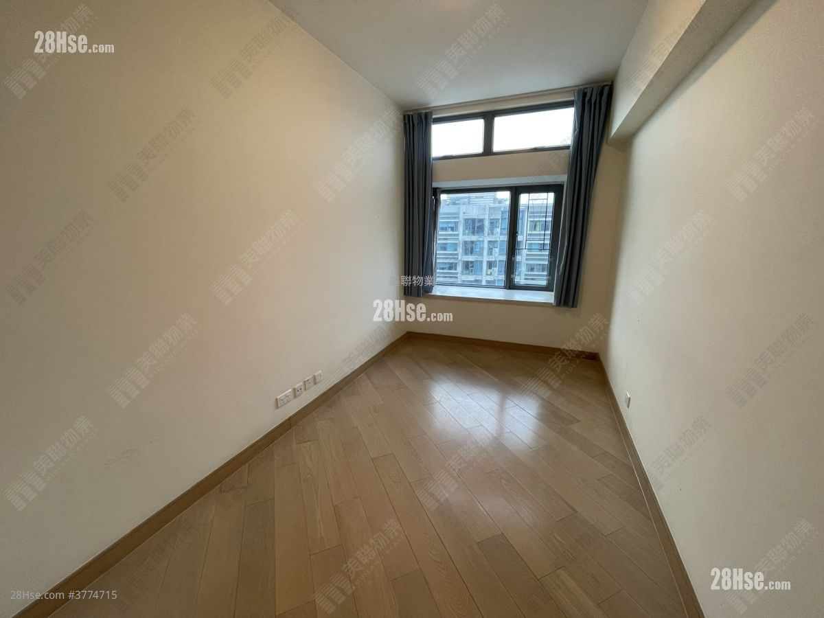 溋玥天赋海湾 售盘 3 房 1,053 平方尺