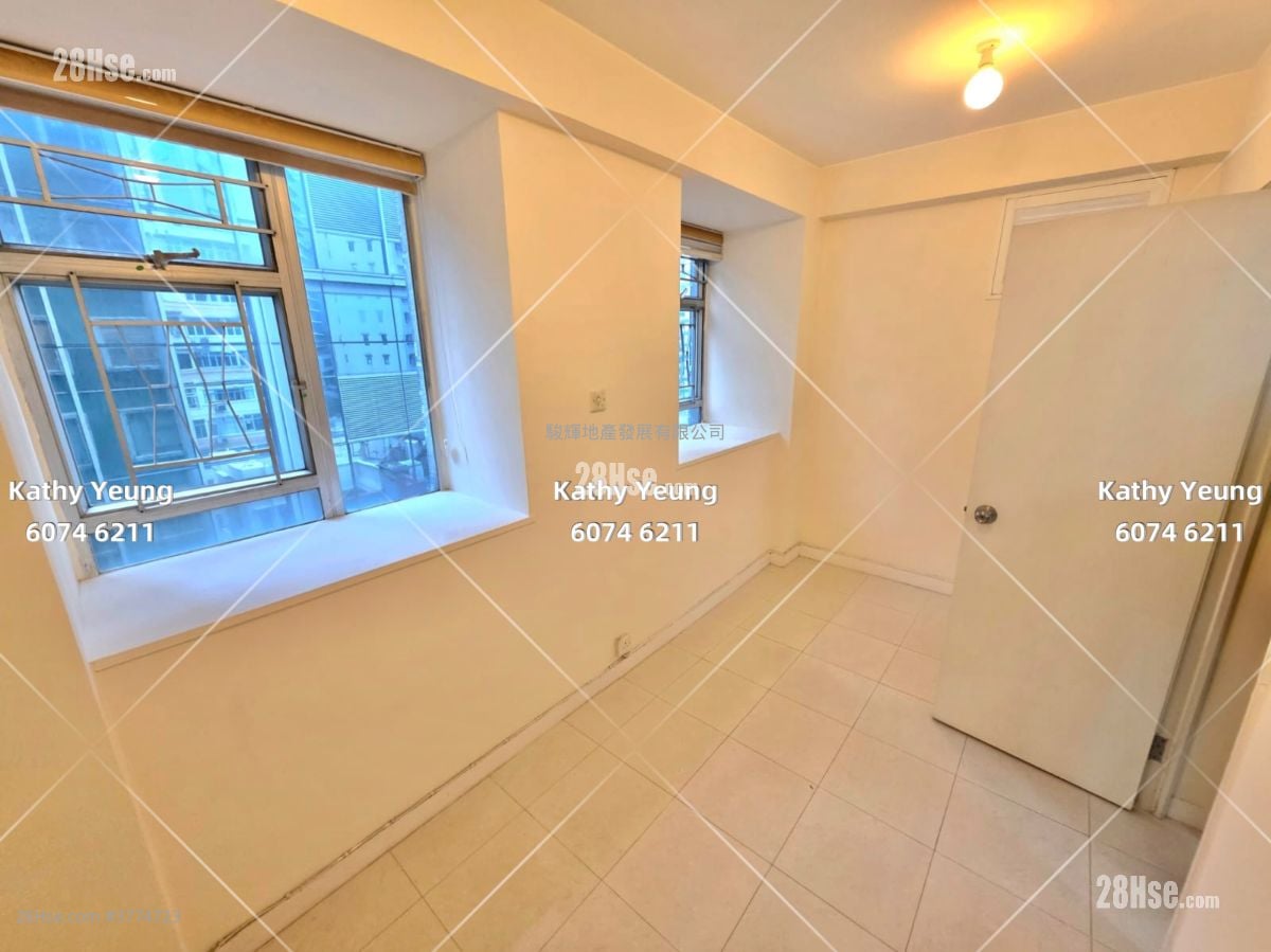 Shun Fai Building Sell 1 Bedroom , 1 Bathroom 276 ft²