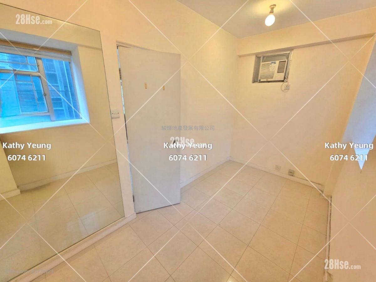 Shun Fai Building Sell 1 Bedroom , 1 Bathroom 276 ft²
