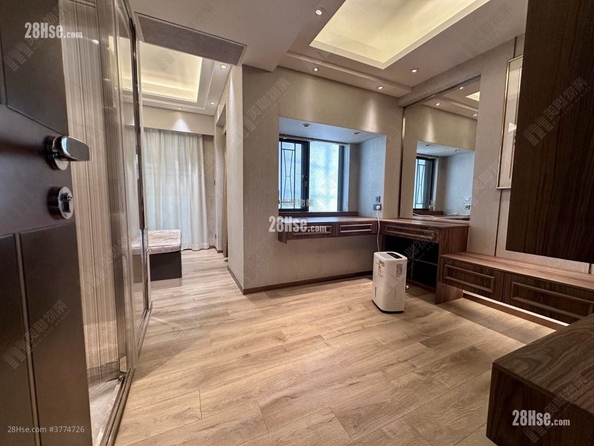 溋玥天赋海湾 售盘 3 房 1,468 平方尺