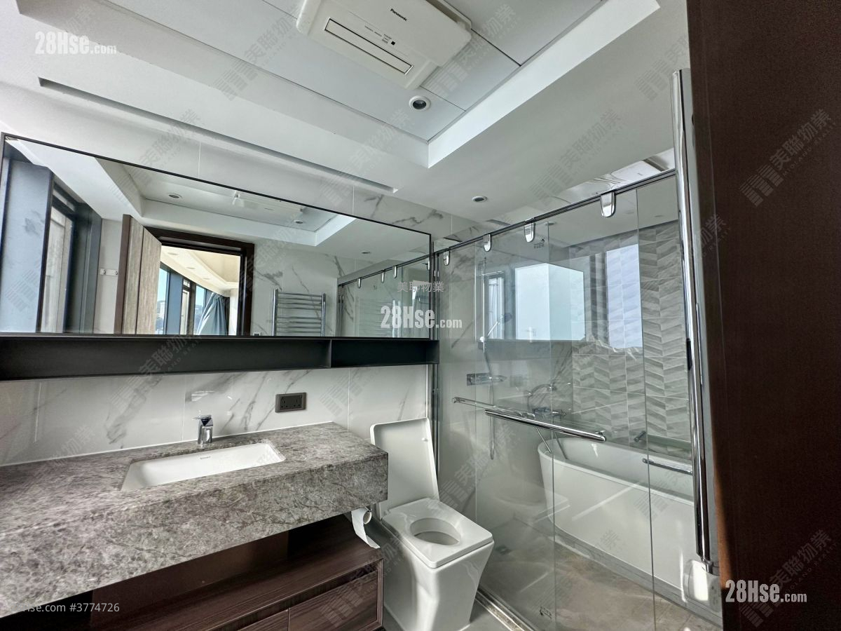 溋玥天赋海湾 售盘 3 房 1,468 平方尺