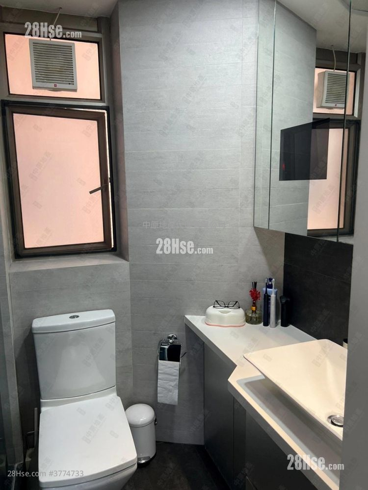 万景峯 售盘 3 房 , 2 浴室 668 平方尺