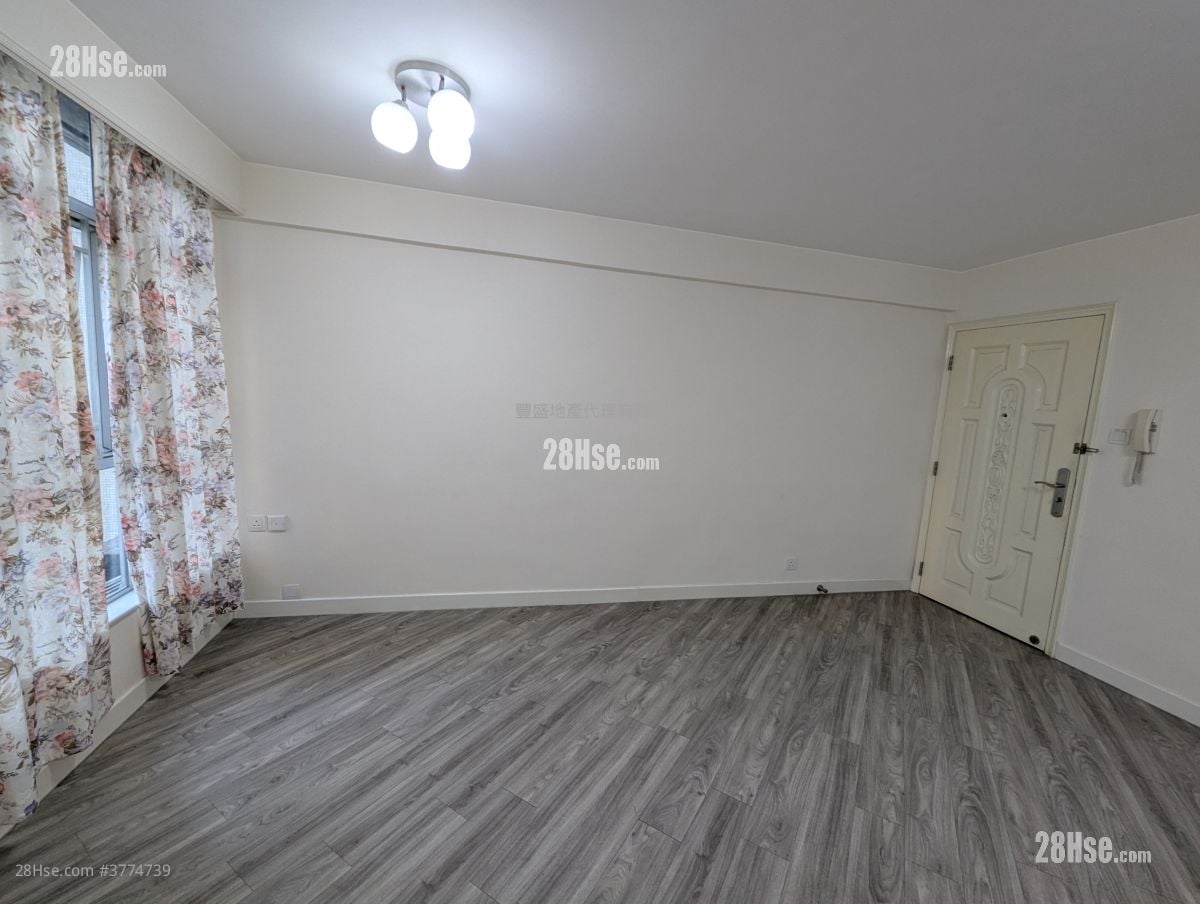 Whampoa Garden Sell 2 Bedrooms , 1 Bathroom 503 ft²