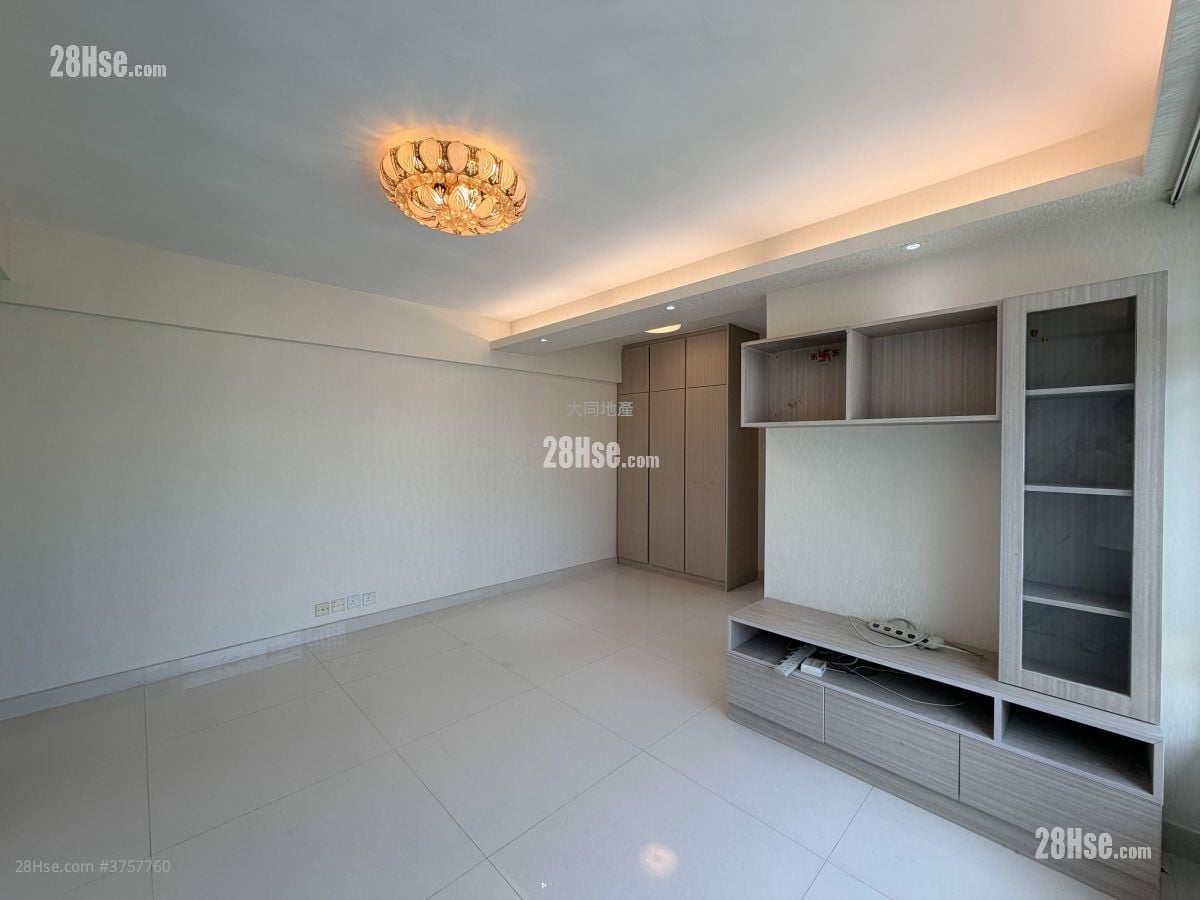 美孚新邨 租盤 2 房 , 2 浴室 547 平方呎