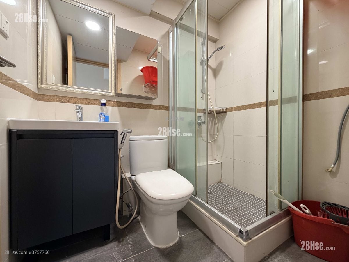 美孚新邨 租盤 2 房 , 2 浴室 547 平方呎