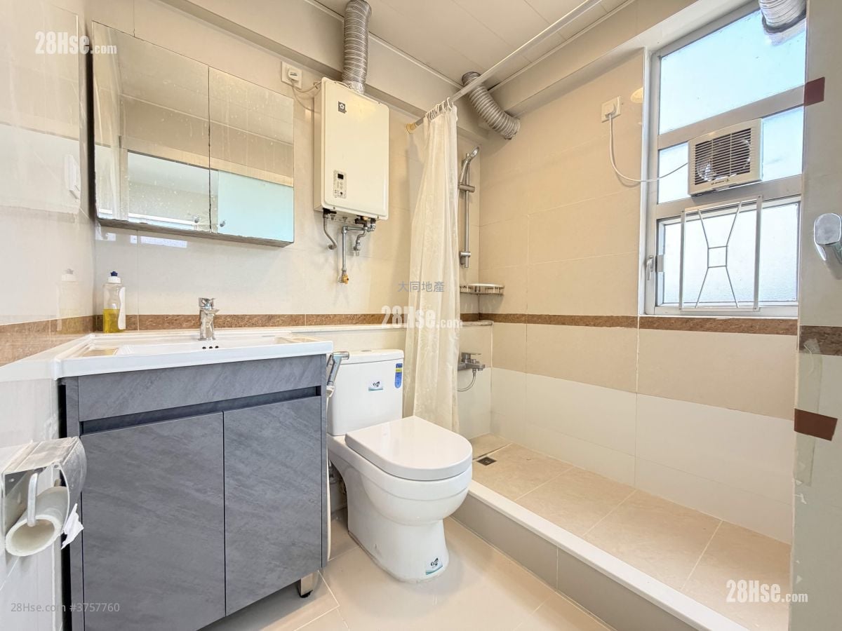 美孚新邨 租盤 2 房 , 2 浴室 547 平方呎