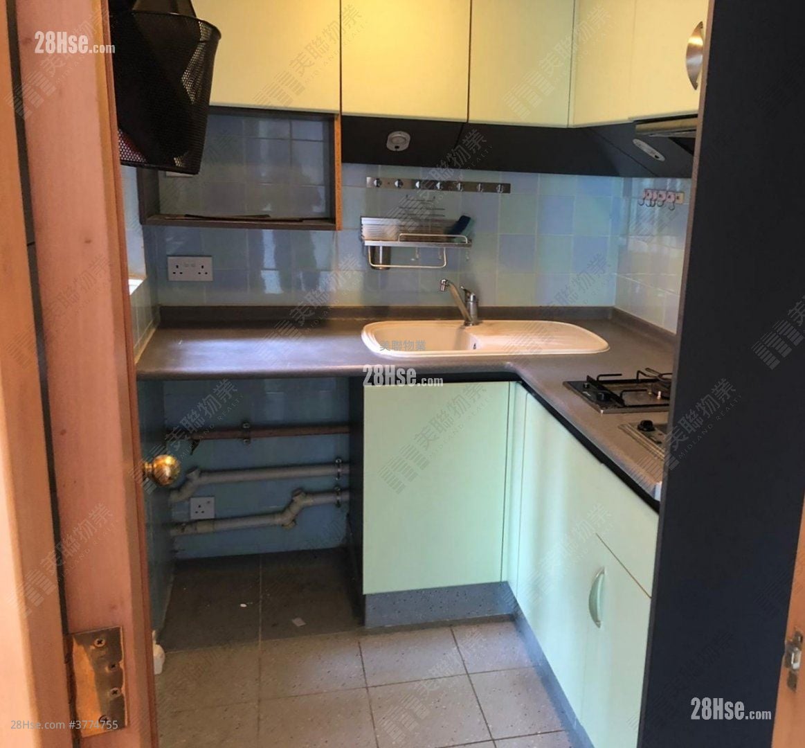 Greenery Place Sell 2 Bedrooms , 1 Bathroom 446 ft²