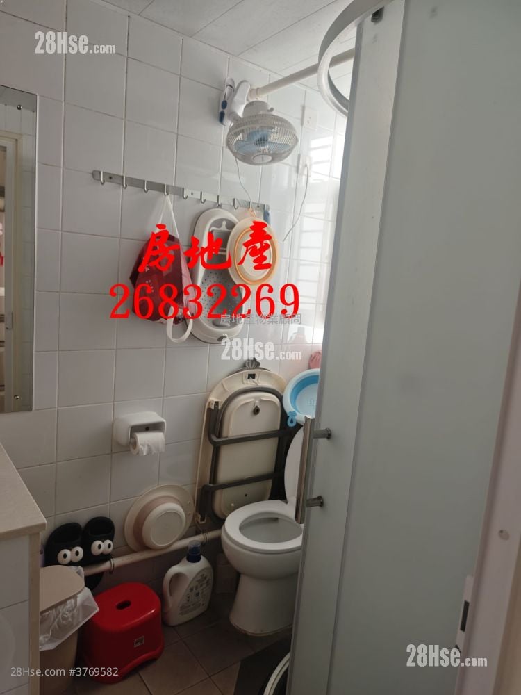 Shan Lai Court Sell 2 Bedrooms , 1 Bathroom 447 ft²
