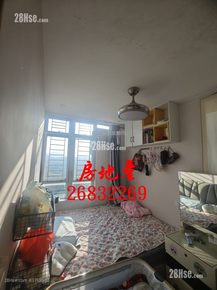 Shan Lai Court Sell 2 Bedrooms , 1 Bathroom 447 ft²