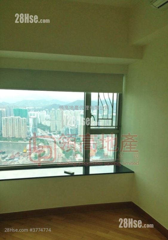 Sorrento Rental 3 Bedrooms , 3 Bathrooms 856 ft²