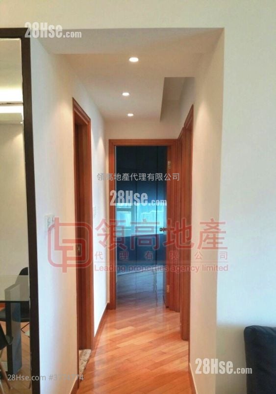 Sorrento Rental 3 Bedrooms , 3 Bathrooms 856 ft²