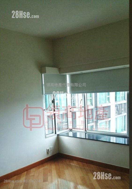 Sorrento Rental 3 Bedrooms , 3 Bathrooms 856 ft²