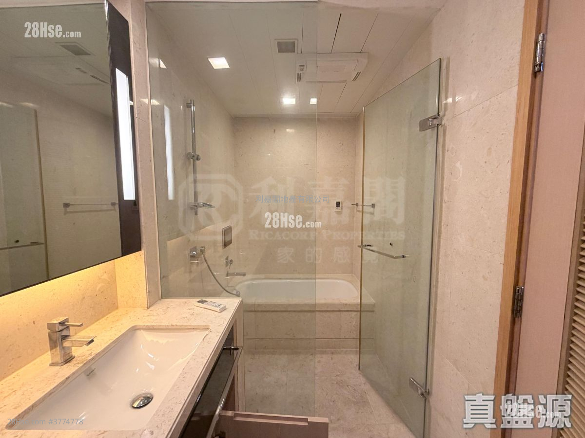 Avignon Sell 4 Bedrooms 1,577 ft²