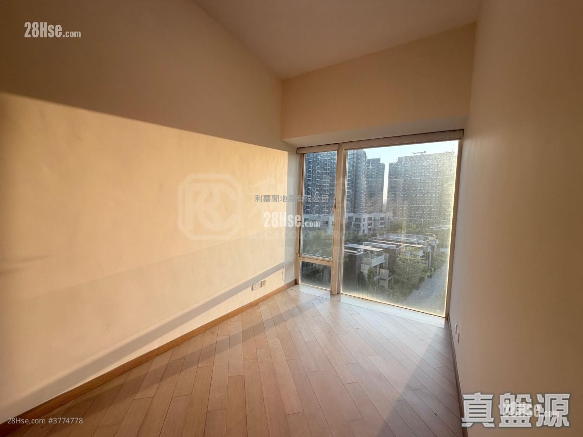 Avignon Sell 4 Bedrooms 1,577 ft²