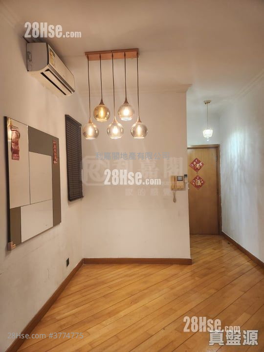 New Haven Sell 2 Bedrooms , 1 Bathroom 526 ft²