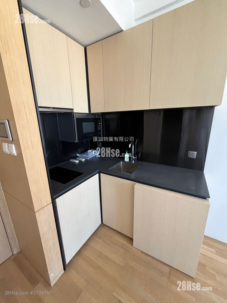 No.80 Maidstone Road Sell 1 Bedroom , 1 Bathroom 268 ft²